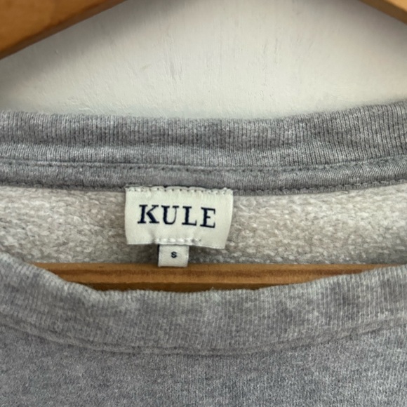 Kule Gray Camp Kule. 100% cotton. Size small. Cozy for your Fall fires 🔥 - Picture 5 of 6